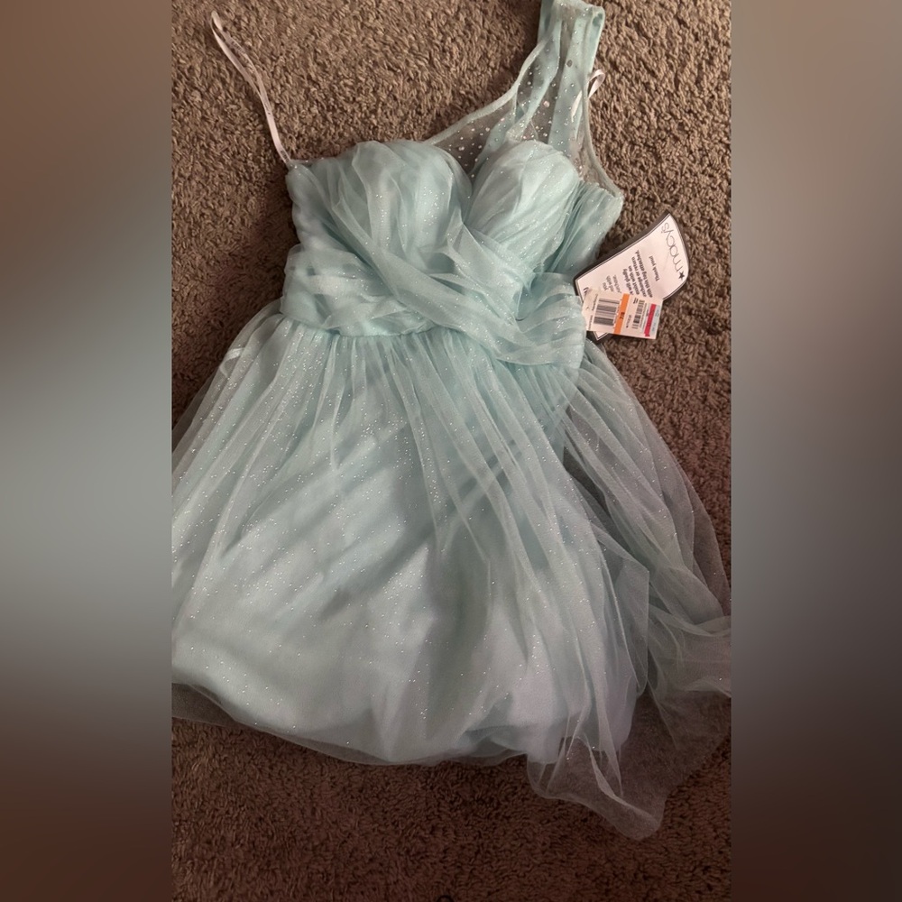 Macy's Sparkling Mint Tulle Prom Dress Size 7-8